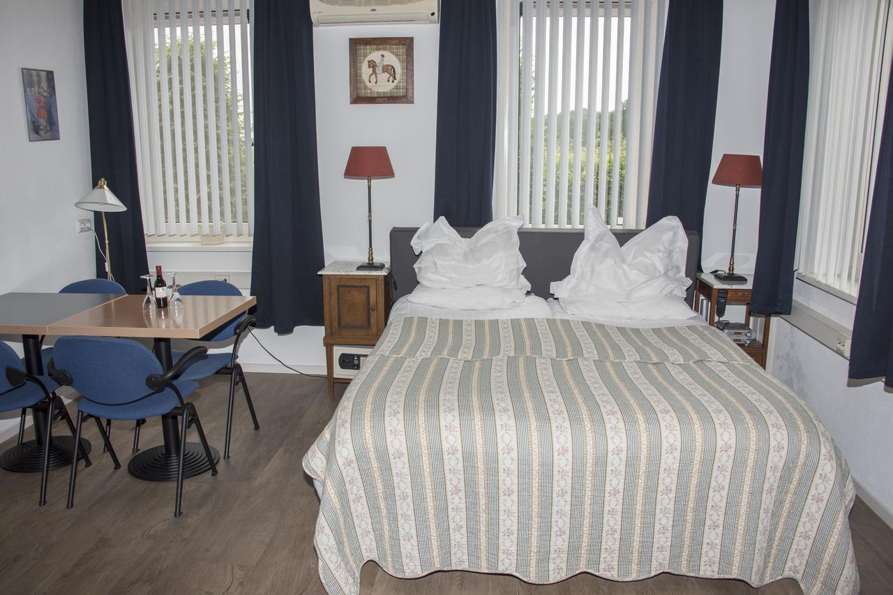 B & B Leudal Haelen Exteriér fotografie